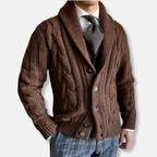 Ronan Cable Knit Cardigan | Herrkofta – ullmix, sjalkrage & knappar