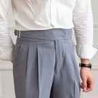 Vienna Tailored Buckle Trousers - Pantalon met Plooi en Verstelbare Gesp | Mokum Alef