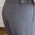 Vienna Tailored Buckle Trousers - Pantalon met Plooi en Verstelbare Gesp | Mokum Alef