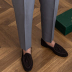 Vienna Tailored Buckle Trousers - Pantalon met Plooi en Verstelbare Gesp | Mokum Alef