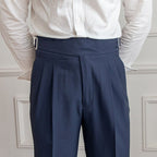 Vienna Tailored Buckle Trousers - Pantalon met Plooi en Verstelbare Gesp | Mokum Alef