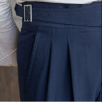Vienna Tailored Buckle Trousers - Pantalon met Plooi en Verstelbare Gesp | Mokum Alef